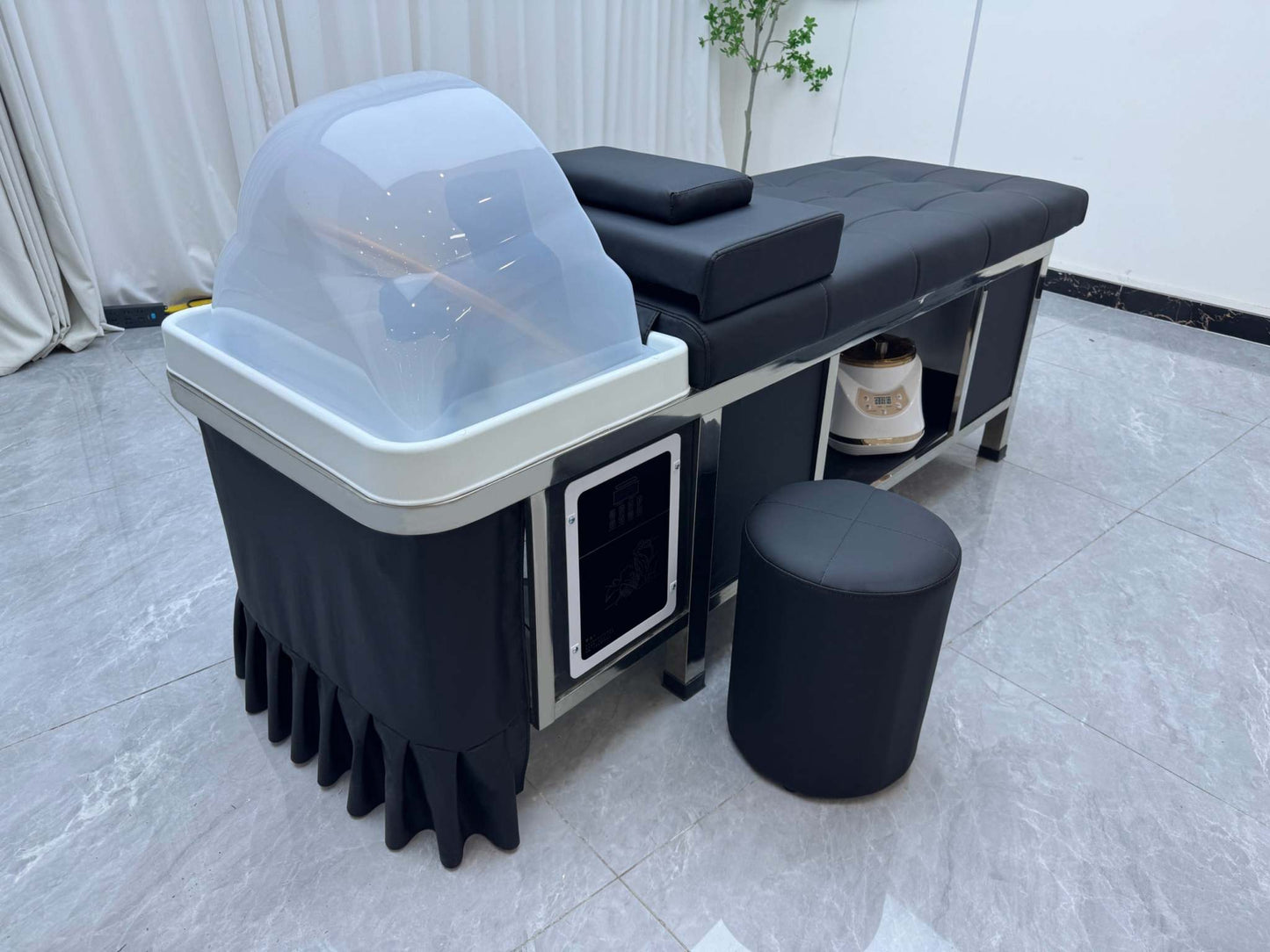 Premium Japanese Scalp Massage Bed in a spa setting for professional treatments.