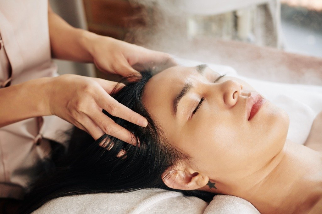 Japanese Scalp Massage Treatment: Everything You Need to Know